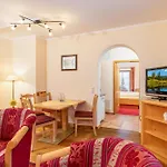 Πανσιόν Sonnhof's Ferienresidenz 4*